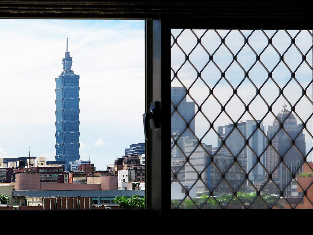 Nice Hotel Taipei Bagian luar foto